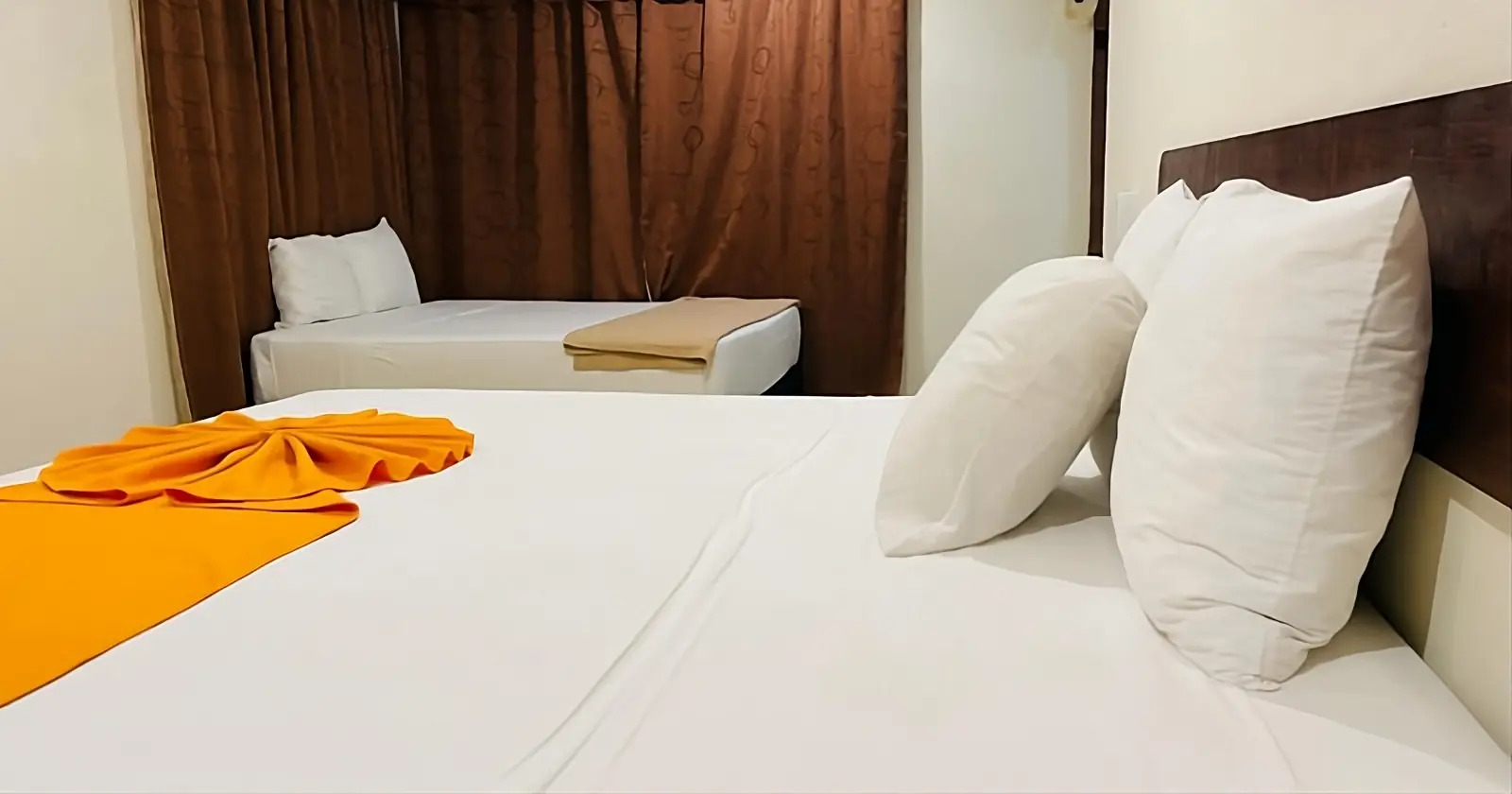 Habitación King + Individual